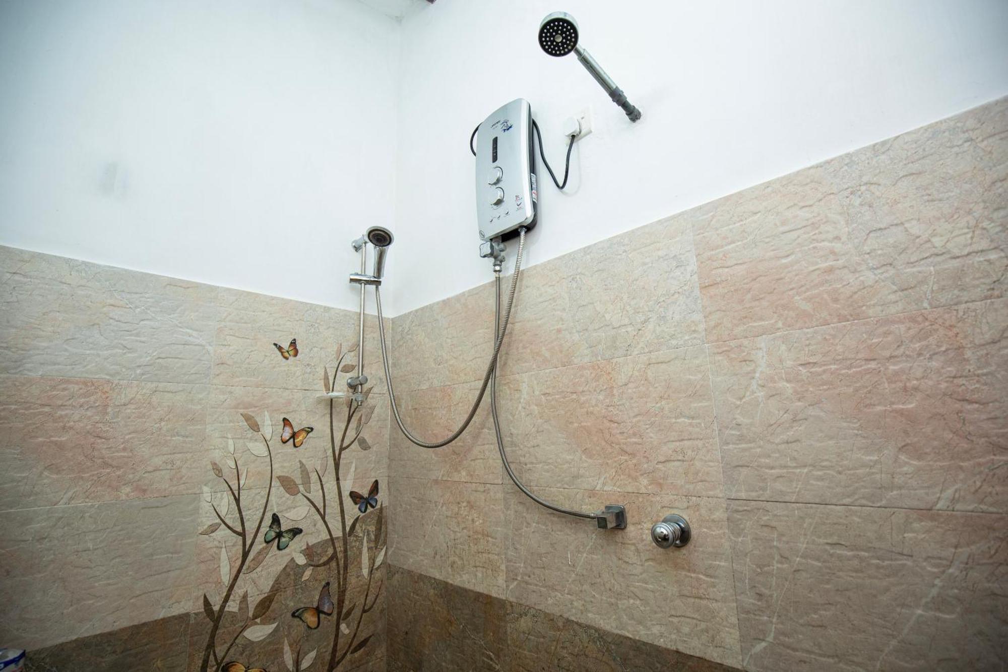 Turtle Lamp Hotel Unawatuna Room photo